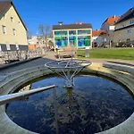 Zentrale *