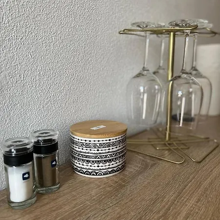 Zentrale *