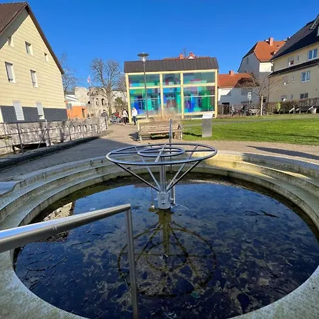 Zentrale *