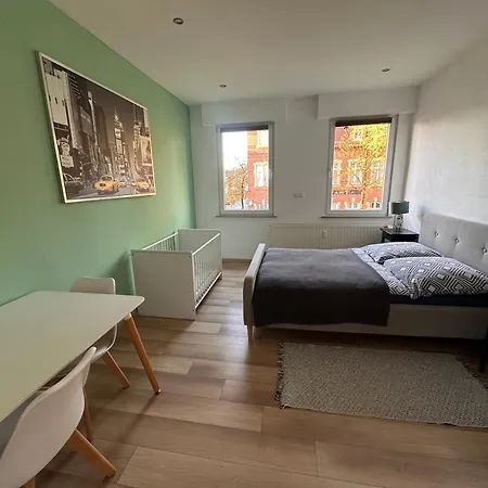 Zentrale Διαμέρισμα